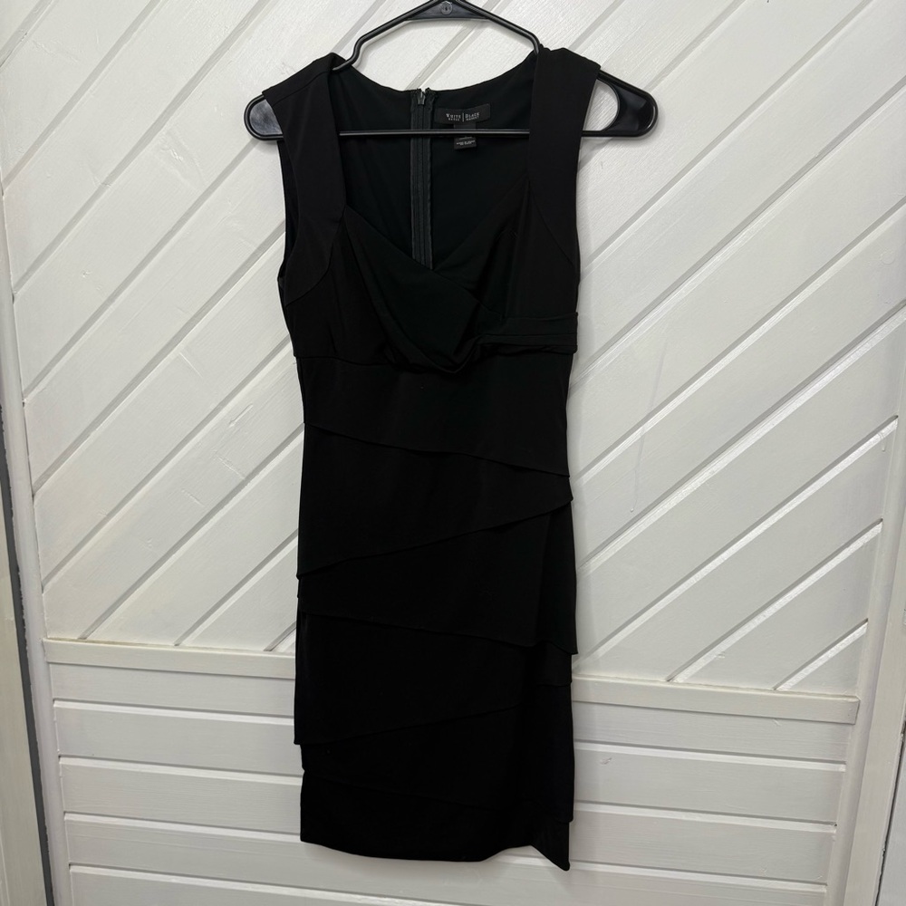 White House Black Market Sleeveless Dress Black Slimming Fitted Women’s Size 4